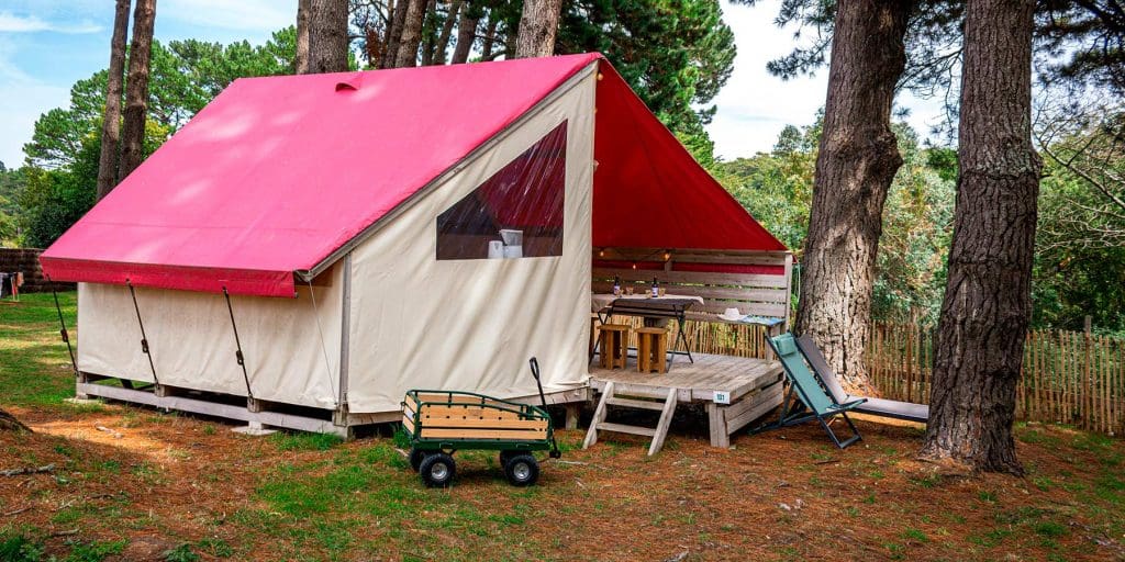 Camping L'Océan Belle-Ile-en-Mer Morbihan randonnée en Lodge