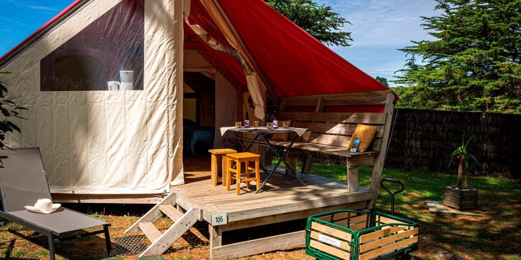 Camping L'Océan Belle-Ile-en-Mer Morbihan randonnée en Lodge
